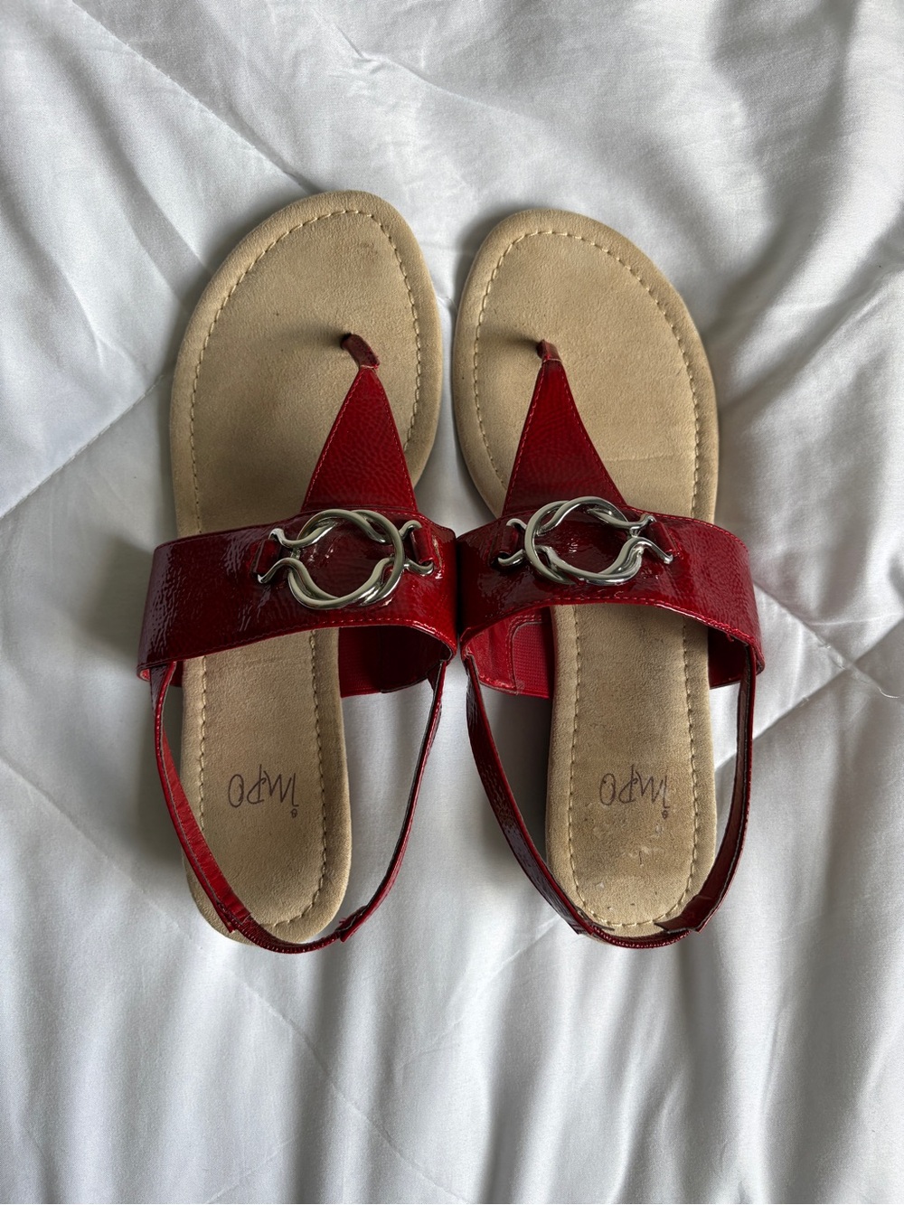 Vintage Y2K Red Buckle Sandals in
Women's size 8.5M